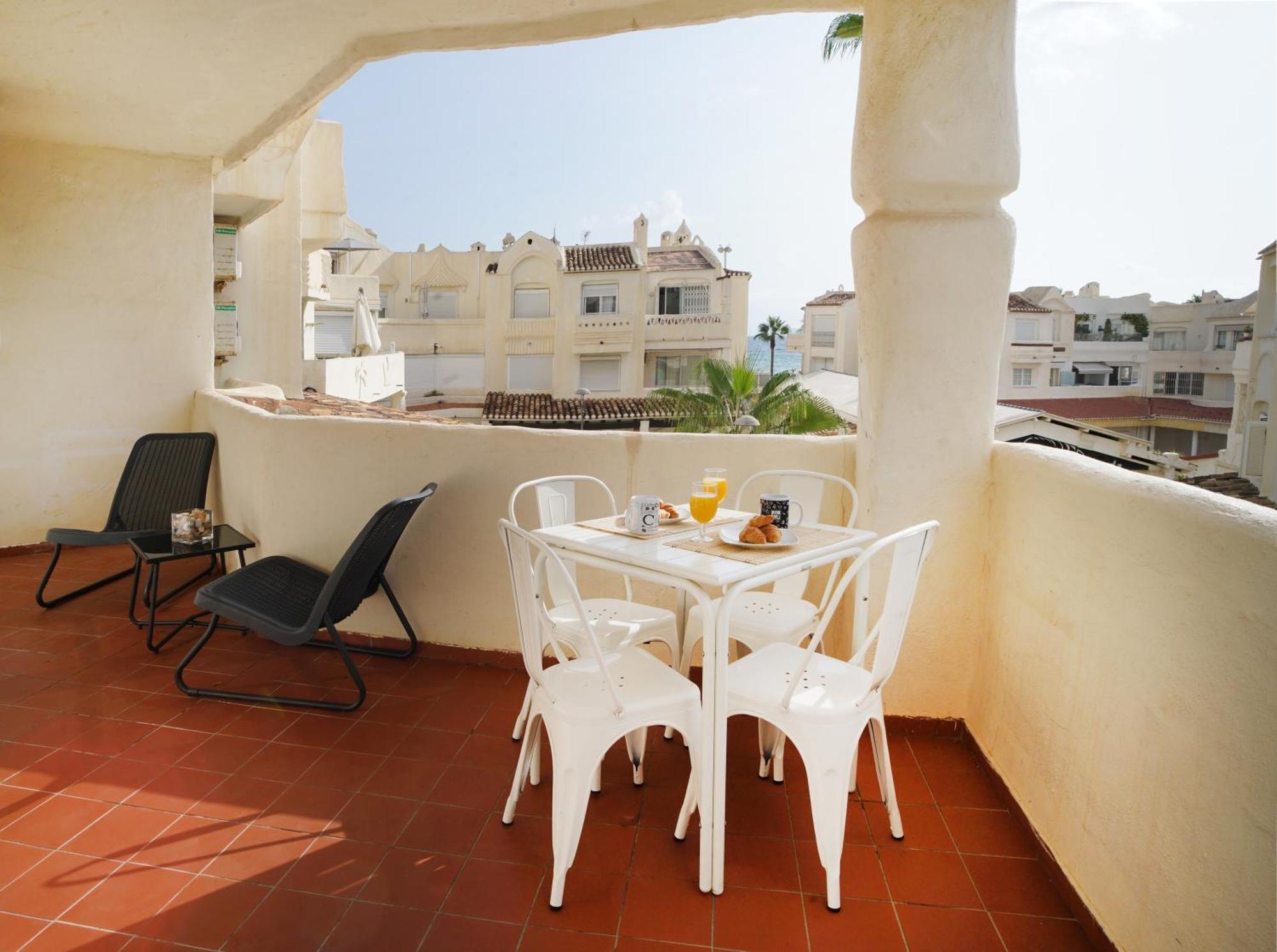 Apartmento En La Pequena Venecia, Puerto Marina Benalmádena Exterior photo