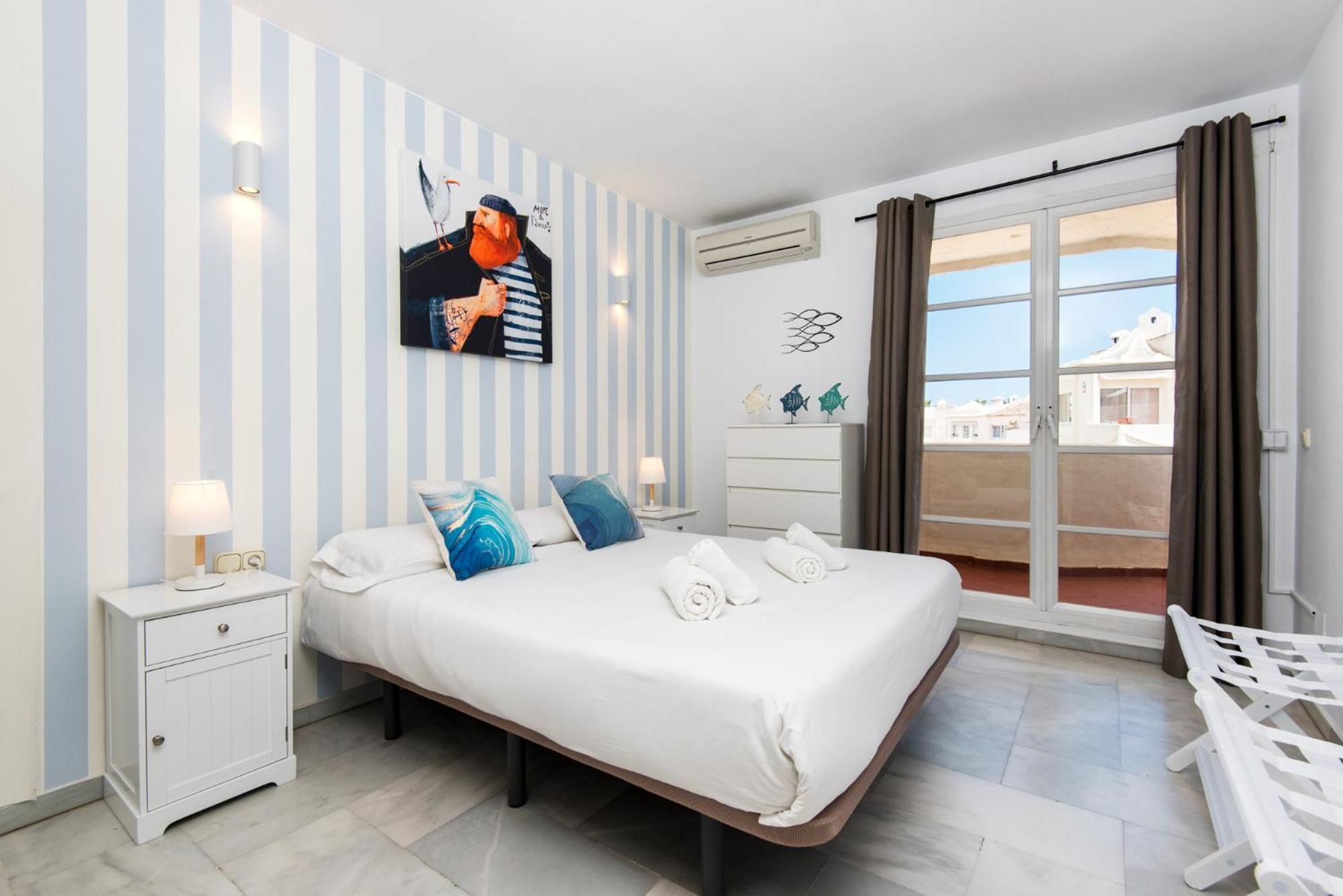 Apartmento En La Pequena Venecia, Puerto Marina Benalmádena Exterior photo